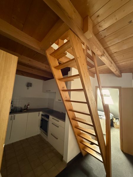 Attraktive 2-Zimmer-Wohnung mit Galerie im Dachgeschoss in Wörth bei Erding
